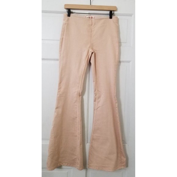 Free People Penny Pull-On Flare Jeans Size 27 in Soft Pink - Picture 2 of 3